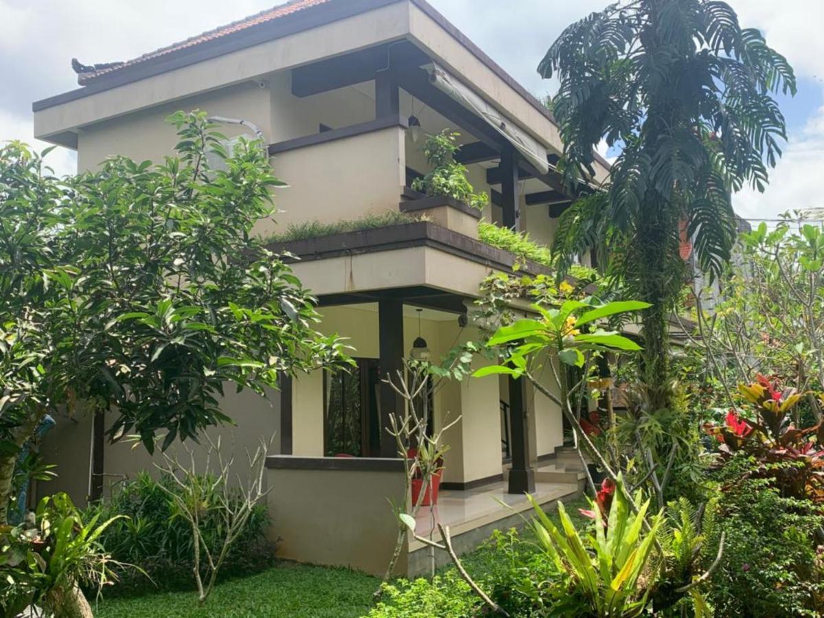 Indraprastha 2 Tempat Tidur & Sarapan 2*