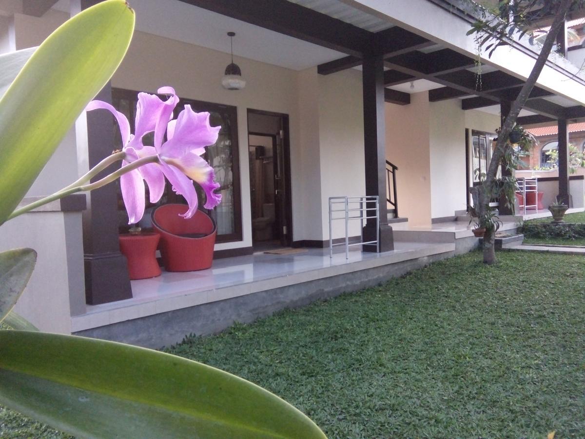 Indraprastha 2 Tempat Tidur & Sarapan 2*